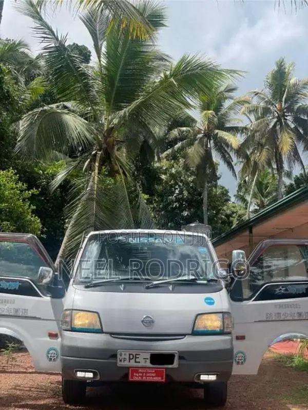 Nissan Vanette 2009 Van (Used)