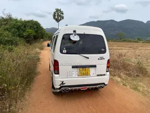 Suzuki Every 2001 Van (Used)
