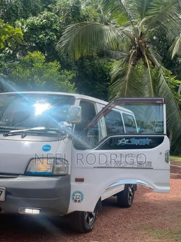 Nissan Vanette 2009 Van (Used)