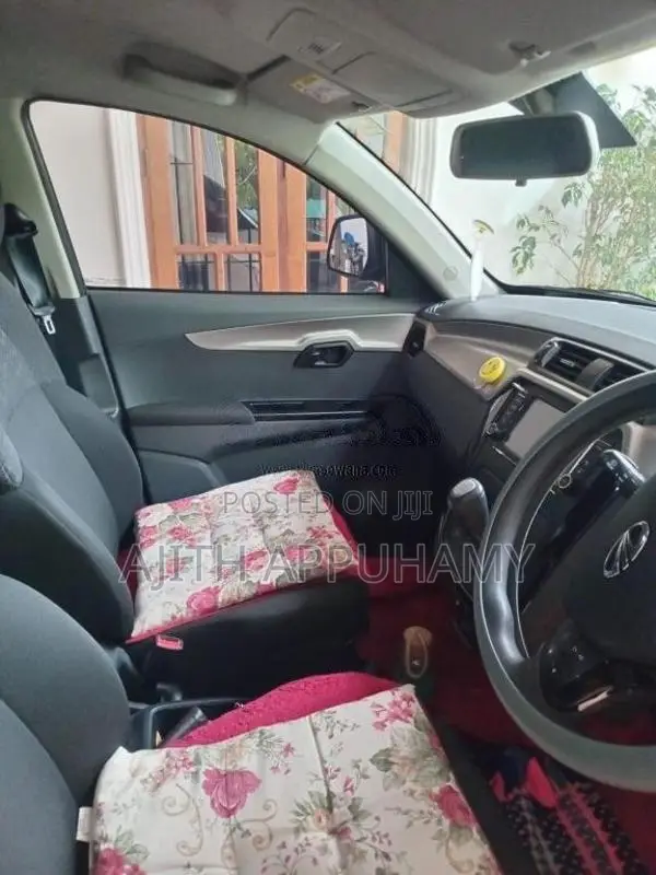 Mahindra KUV 100 2021 SUV (Used)