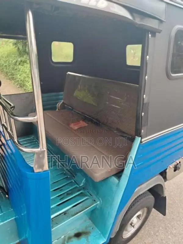 Piaggio Ape 2010 Three Wheel (Used)