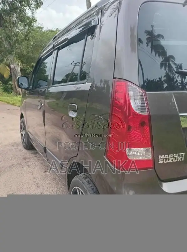 Suzuki Wagon R 2011 Car (Used)