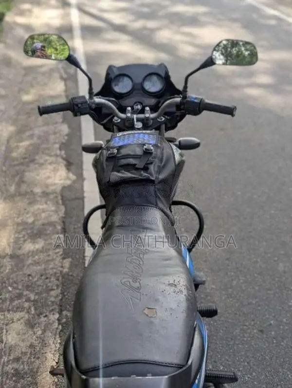 Bajaj Discover 100 2010 Motorbike (Used)