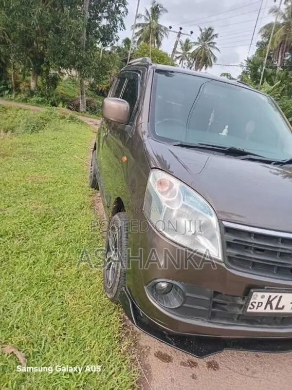 Suzuki Wagon R 2011 Car (Used)
