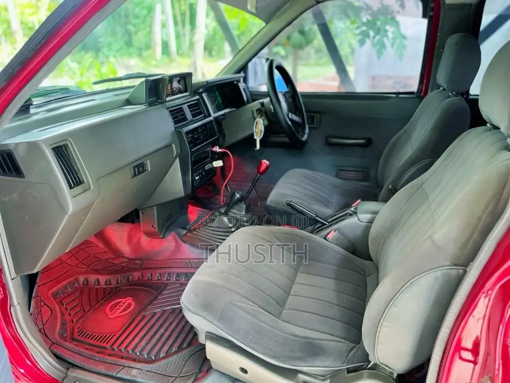 Nissan D21 1992 Pickup (Used)