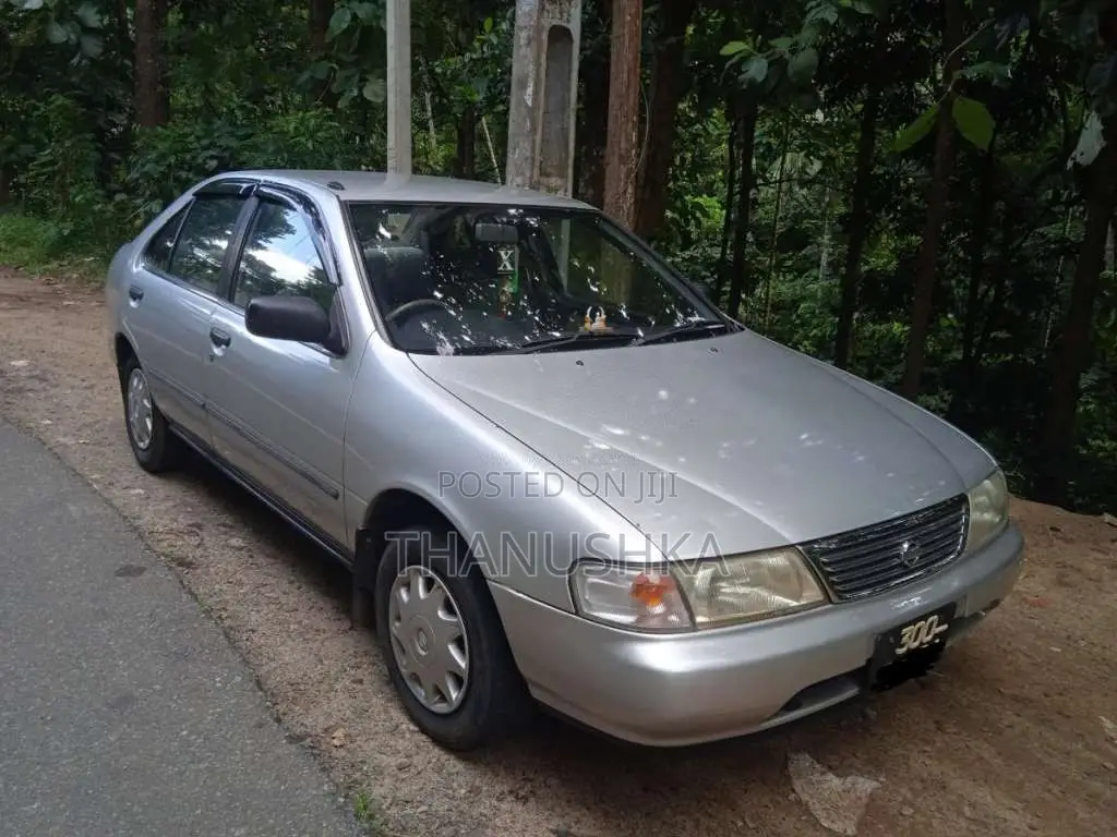 Nissan Sunny FB14 Ex Saloon 1994 Car (Used)
