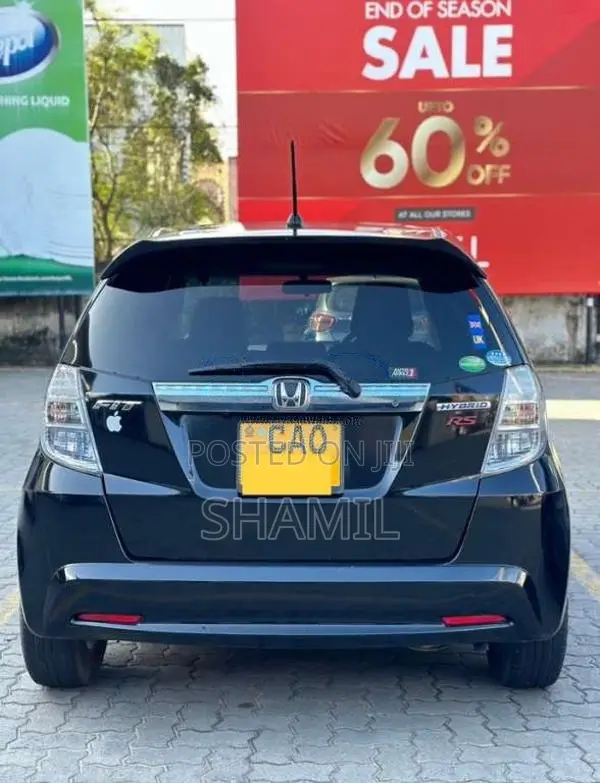 Honda Fit GP1 2013 Car (Used)