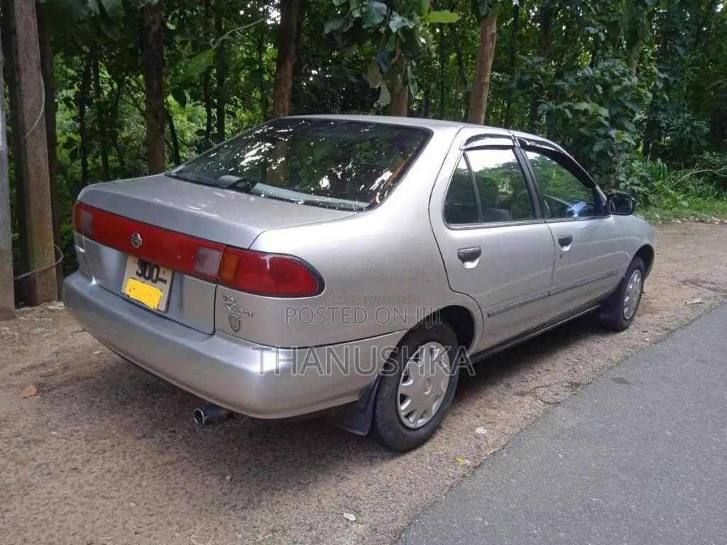Nissan Sunny FB14 Ex Saloon 1994 Car (Used)