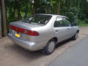 Nissan Sunny FB14 Ex Saloon 1994 Car (Used)