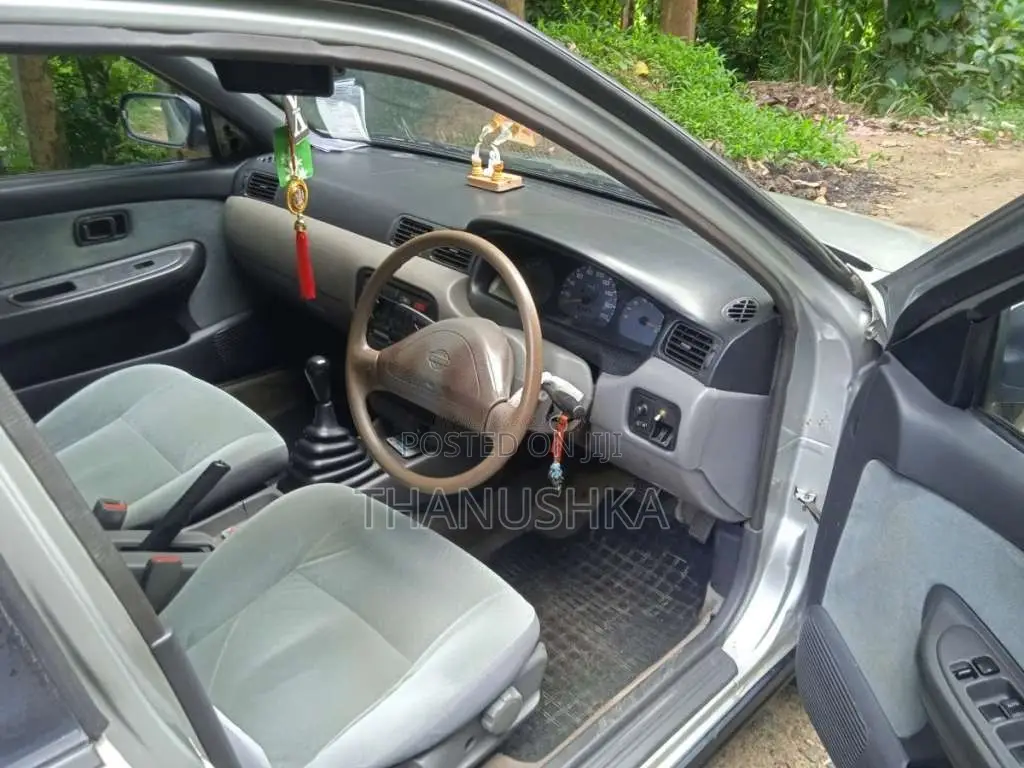 Nissan Sunny FB14 Ex Saloon 1994 Car (Used)