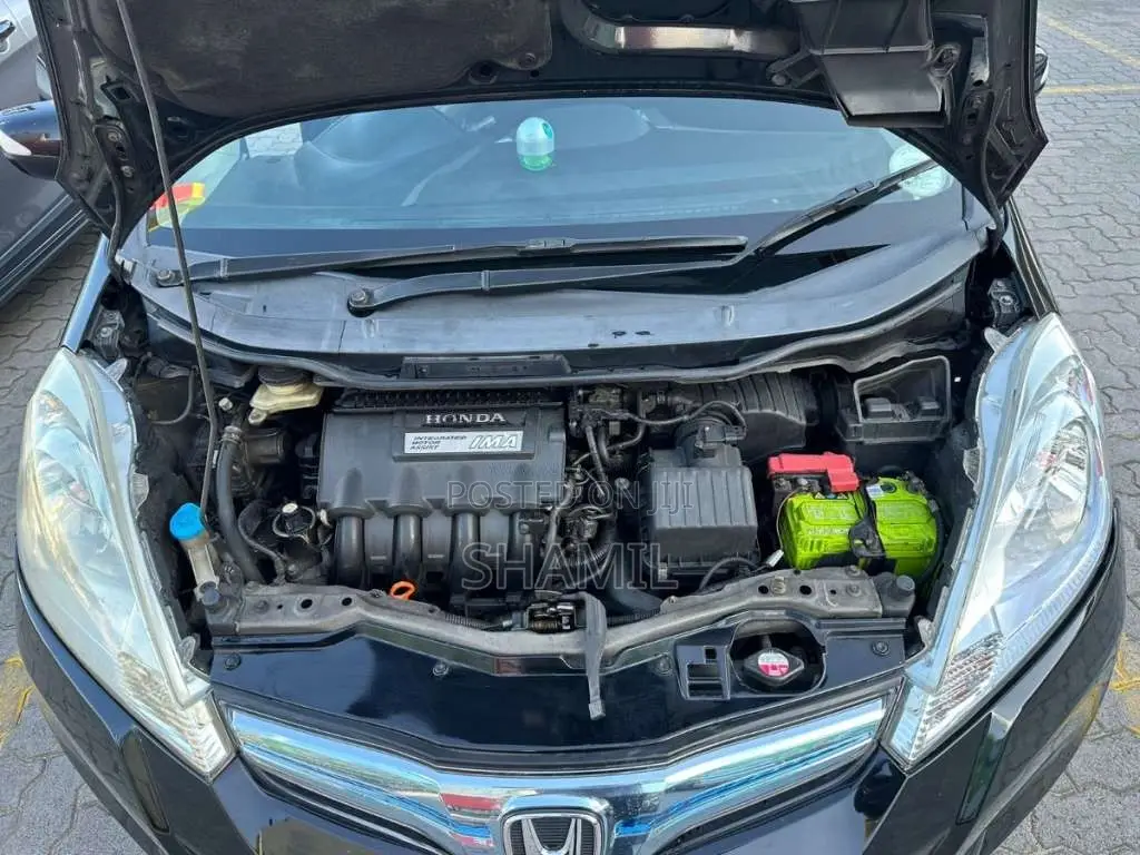 Honda Fit GP1 2013 Car (Used)