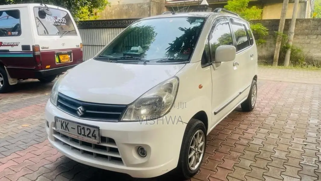Suzuki Estilo 2010 Car (Used)