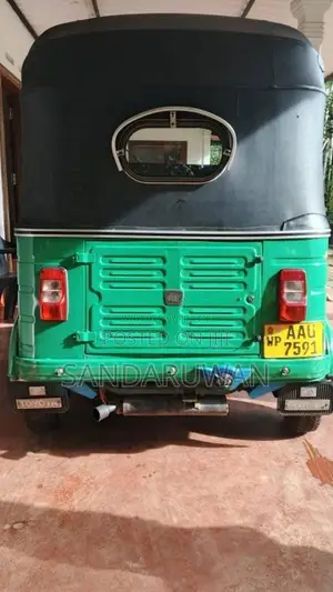 Bajaj RE 2014 Three Wheel (Used)