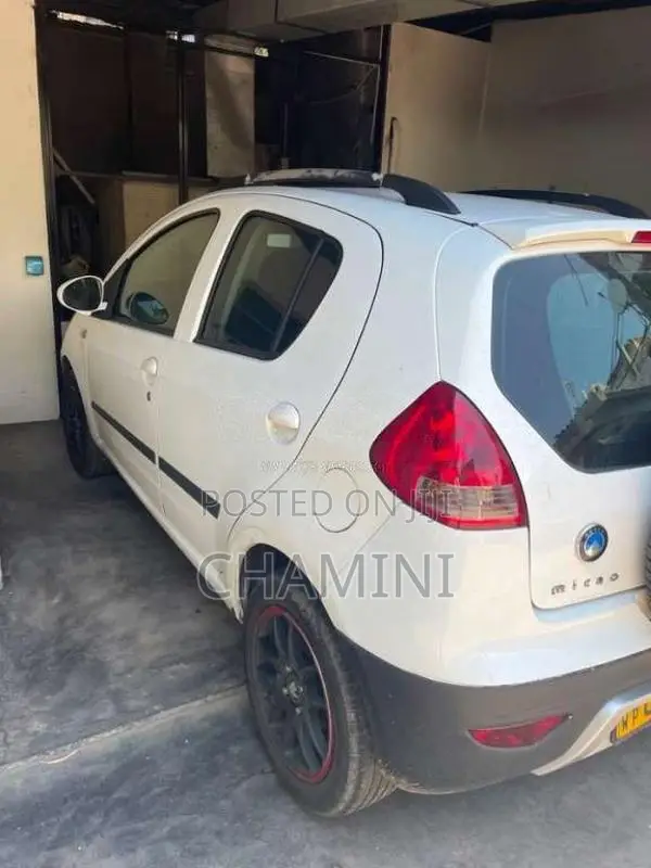 Micro Panda Cross 2016 Car (Used)
