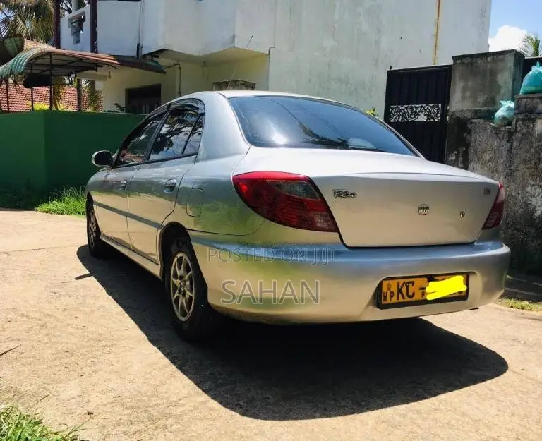 Kia Rio 2006 Car (Used)