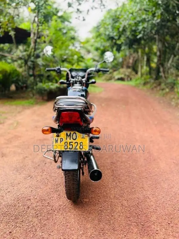 Bajaj CT-100 2006 Motorbike (Used)