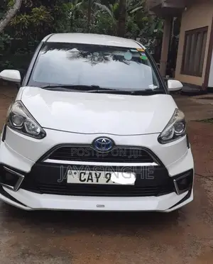 Toyota Sienta 2018 Car (Used)