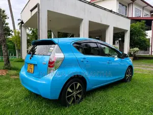 Toyota Aqua 2012 Car (Used)