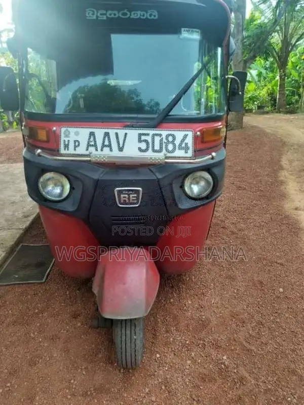 Bajaj RE 2015 Three Wheel (Used)
