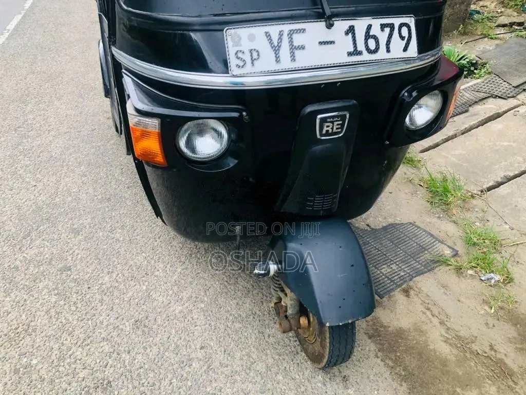 Bajaj RE 205 2010 Three Wheel (Used)
