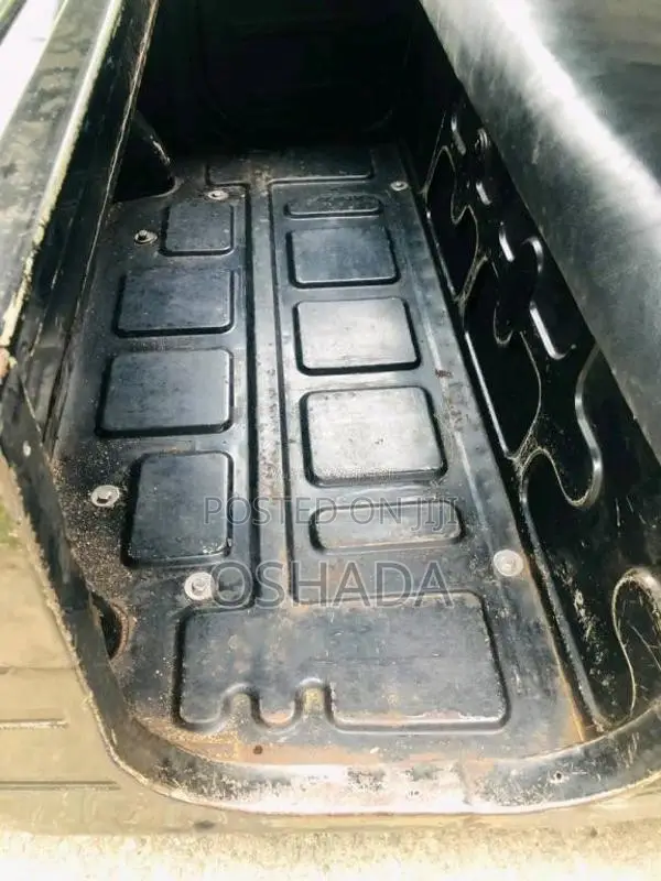 Bajaj RE 205 2010 Three Wheel (Used)