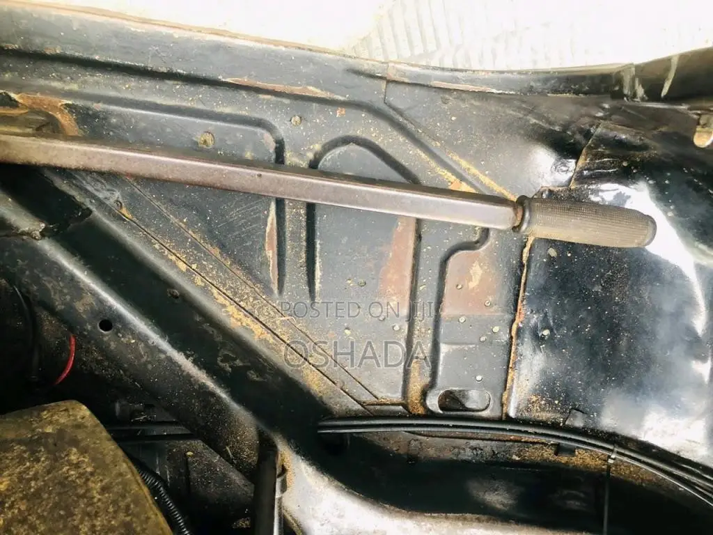 Bajaj RE 205 2010 Three Wheel (Used)