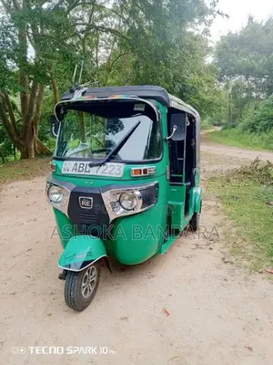 Bajaj RE 4 Stroke 2016 Three Wheel (Used)