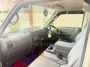 Mazda Bongo 2011 Van (Used)