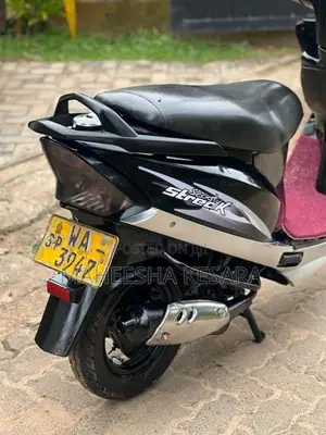 TVS Scooty Streak 2011 Motorbike (Used)