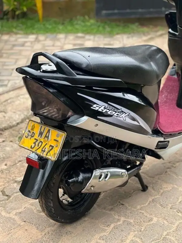 TVS Scooty Streak 2011 Motorbike (Used)
