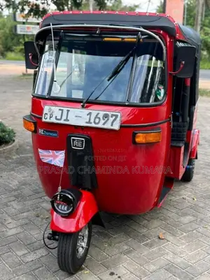 Bajaj 2 Stroke 2005 Three Wheel (Used)