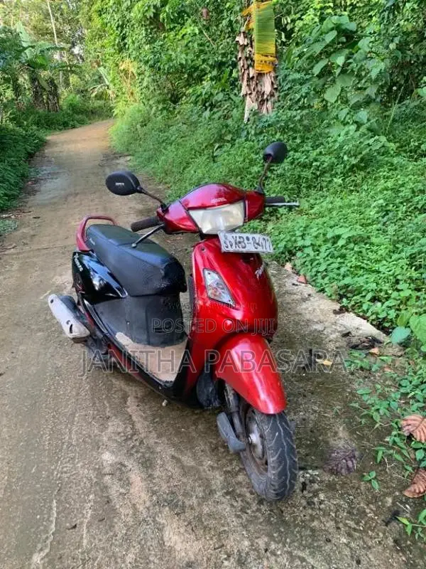 Hero Pleasure 2011 Motorbike (Used)