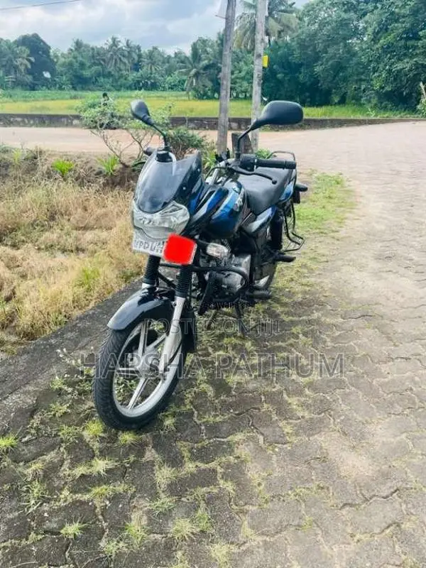 Bajaj Discover 125 2015 Motorbike (Used)