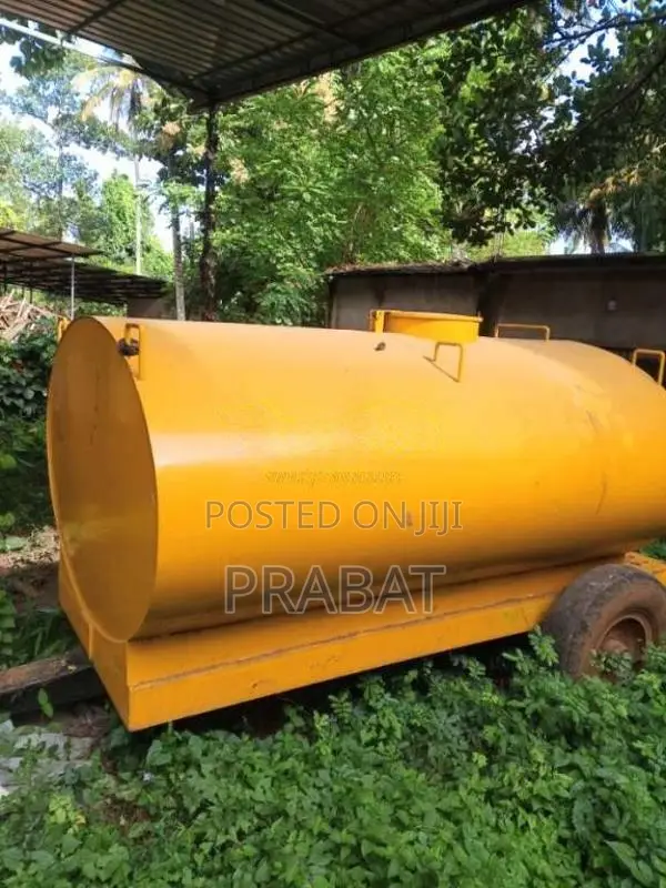TAFE Bowser 2023 Tractor (Used)