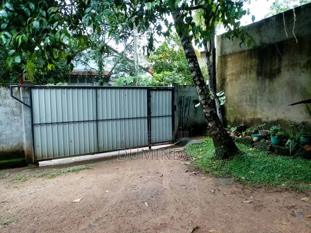 6bdrm House in Hokandara for sale