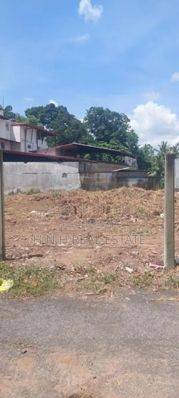 Land for sale in Rajagiriya