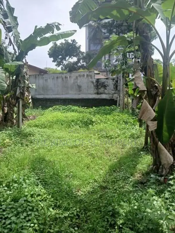 Land for sale in Nugegoda
