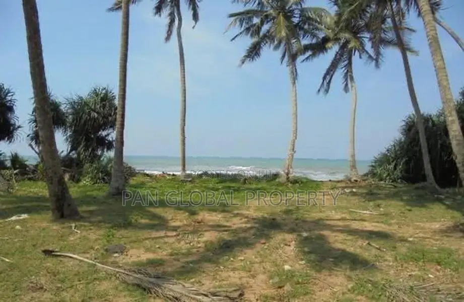 Beach Land for Sale in Wadduwa