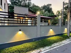 පර්චස් 18 ක ඉදිවූ අලුත්ම තනිමහල් නිවසක් විකිණීමට පොල්ගස්ඕවිට කැස්බෑව