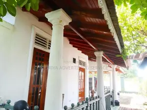 Two-Storey House for Sale in Katuwapitiya