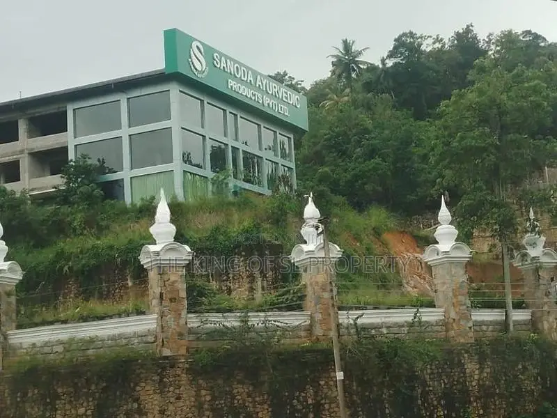 Factory / warehouse for sale in Pasyala