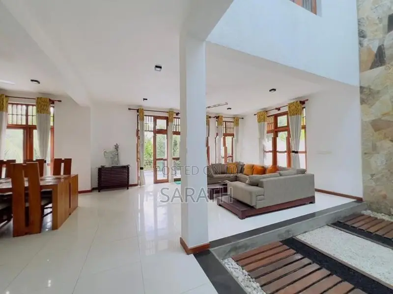 Super Luxury House For Sale Talawatugoda