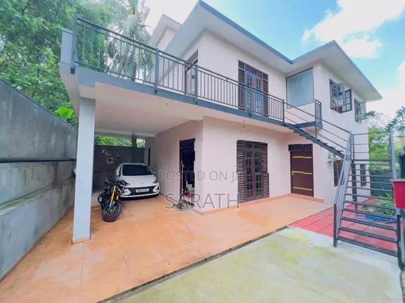 මාලබේ නගරයෙන් නිවසක් විකිණීමට