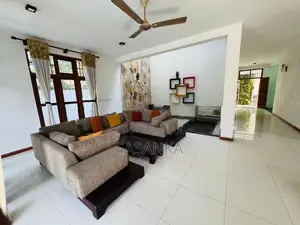 Thalawathugoda Architect Designed Super Luxury House Available For Sal
