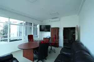 Multi-Story Commercial Office Tower with Rooftop Space in Rajagiriya