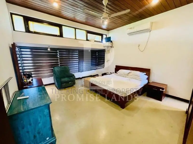 House for sale in Wattala