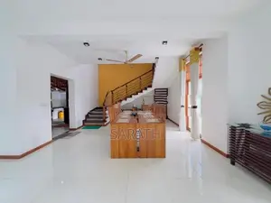 සුඛෝපභෝගී නිවසක් තලවතුගොඩින්