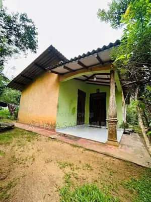 නිවසක් සහිත ඉඩමක් විකීනීමට වැලිවේරිය