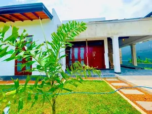 Brand New Quality Spacious House For Sale In Kahathuduwa Polgasowita