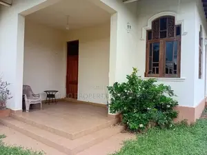 HCHR055 - Huge Modern House for Rent in Negombo